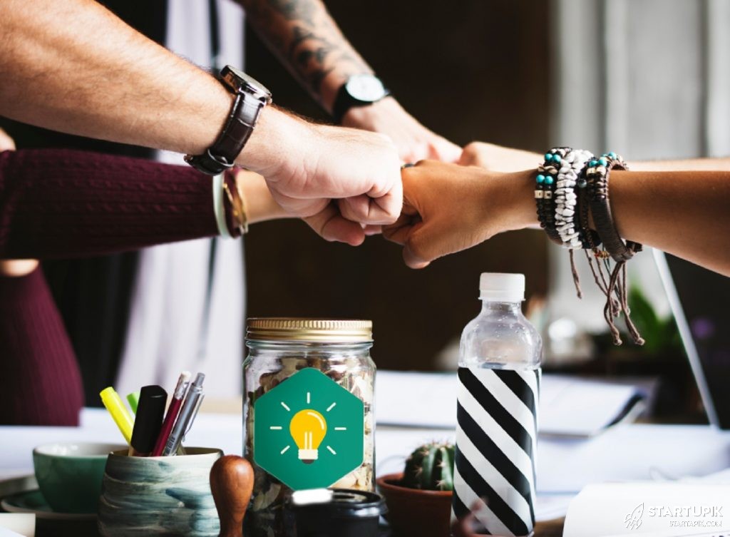 Unity and conflict, twin Childs of startup environments