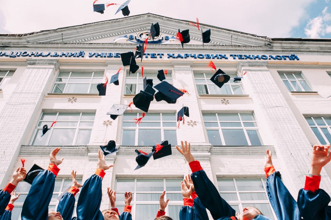 start a startup in college