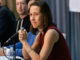 The Entrepreneurial Journey of Anne Wojcicki: Building 23andMe and Consumer Genomics Anne Wojcicki