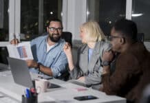 Bootstrap vs Venture Capital: Which Funding Model Builds Better Startups? bootstrap vs venture capital